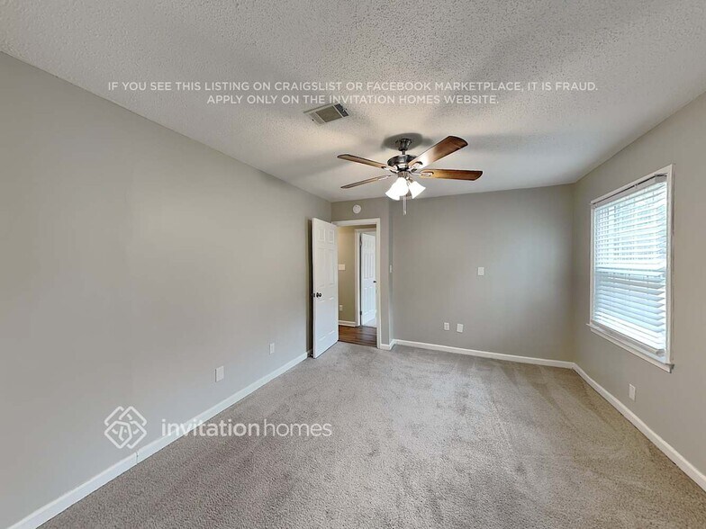 Building Photo - 721 Utoy Cir SW