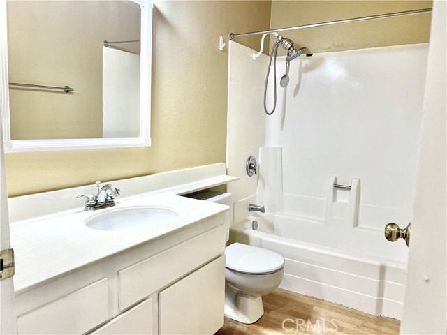 Building Photo - 30 Racing Wind