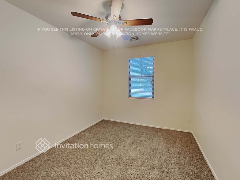 Building Photo - 18159 W Carlota Ln