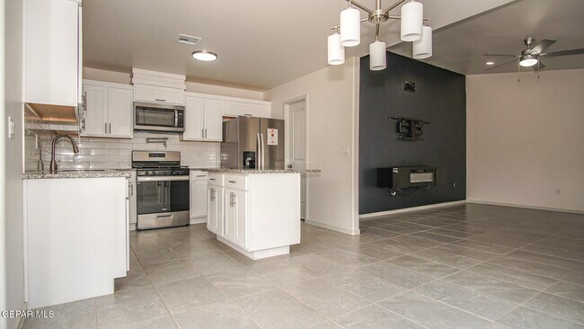 Building Photo - 12429 Polo Norte Dr