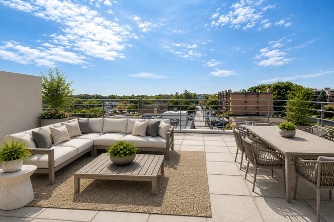 Building Photo - Brand-New 1 Bedroom in Downtown Highland Park | Private Terrace | Steps to Metra