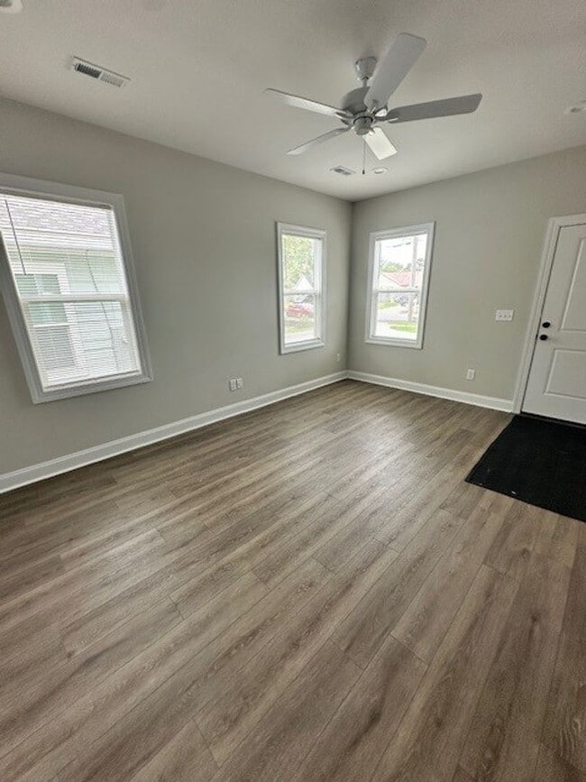 Building Photo - New Construction 3 Bedroom Home