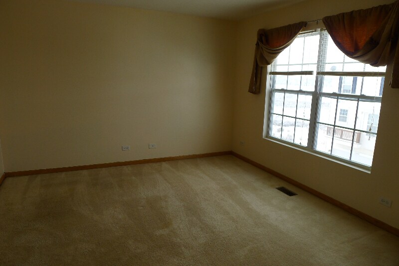 Building Photo - 1729 W Turtle Creek Ln