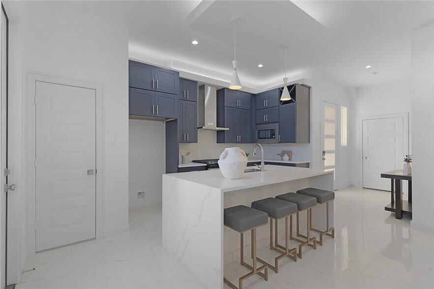 Building Photo - 2926 El Fenice Ln