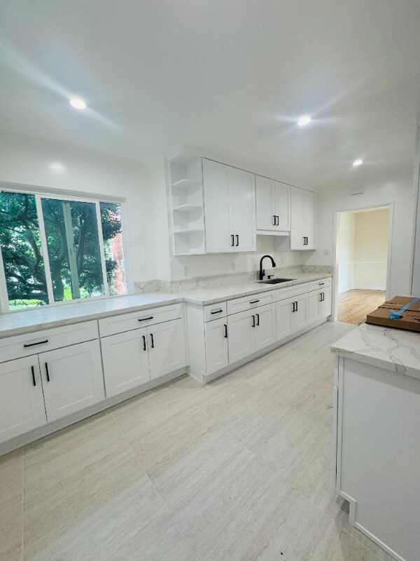 Primary Photo - 333 Raymondale Dr