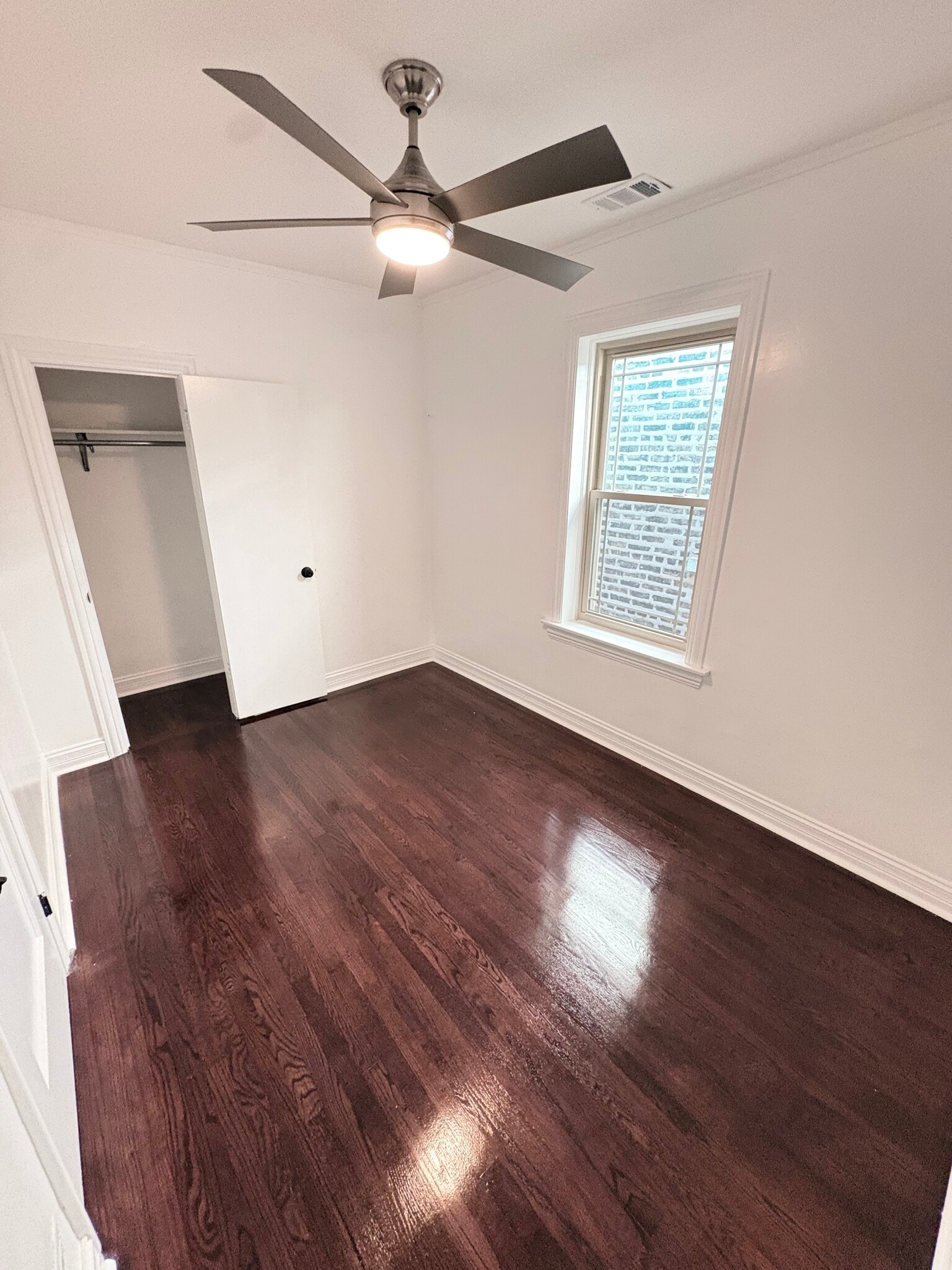 Building Photo - 2026 W McLean Ave