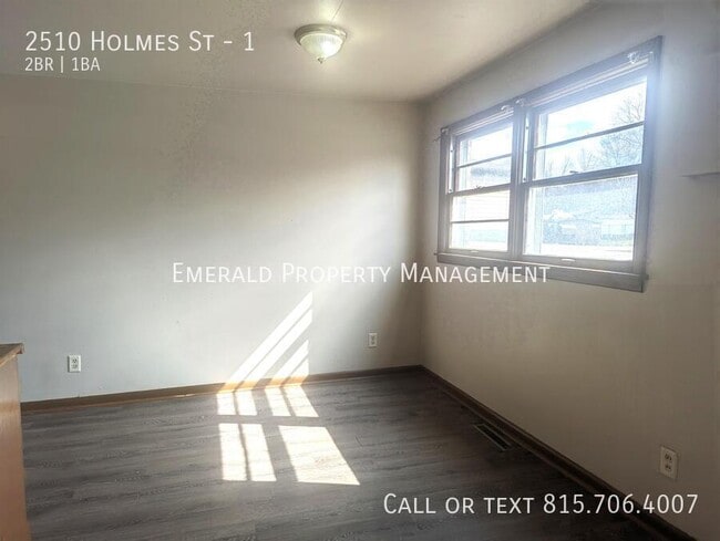 Building Photo - 2510 Holmes St
