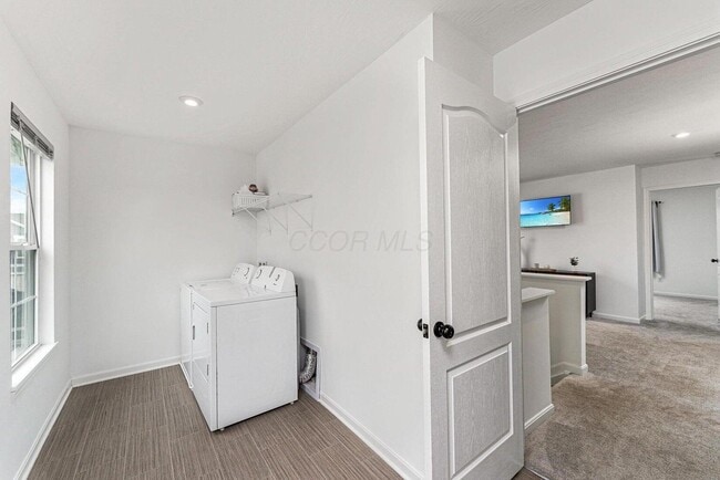 Building Photo - 7430 Sugarbark Dr