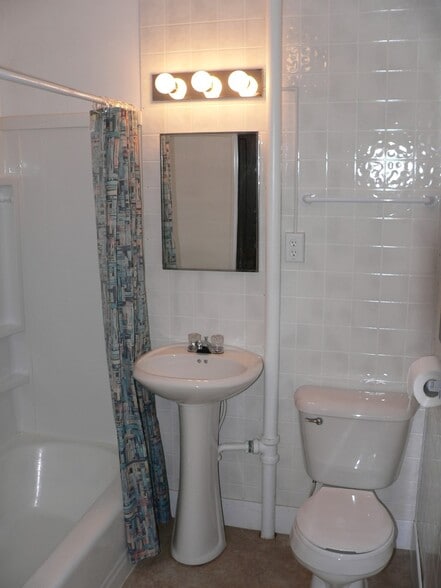 Bathroom - 2 S Rural St