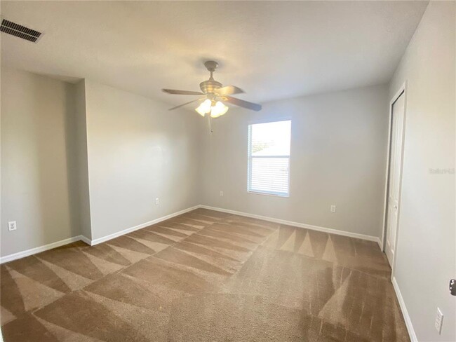 Building Photo - 944 Lost Grove Cir