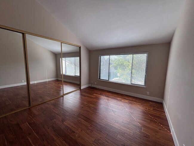Building Photo - ALMADEN VALLEY-Beautifully upgraded 3-bedroom, 2.5-bath end-unit townhome