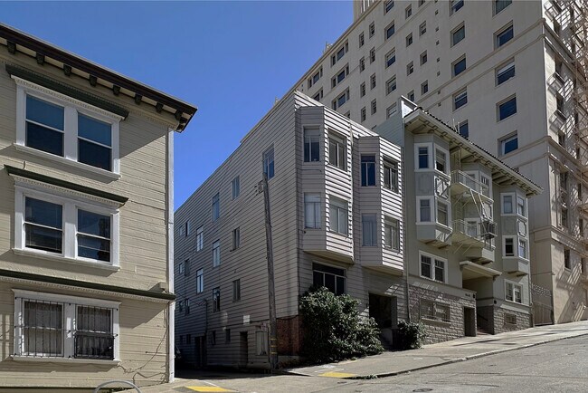 Building Photo - 1046 Mason St