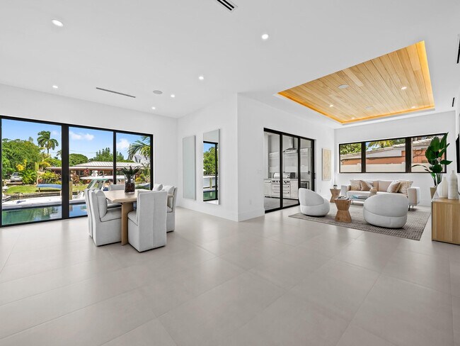 Building Photo - 1317 Tangelo Isle