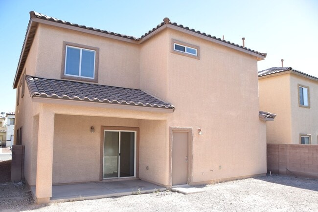 Building Photo - NORTH - 2 STORY HOME - 89081