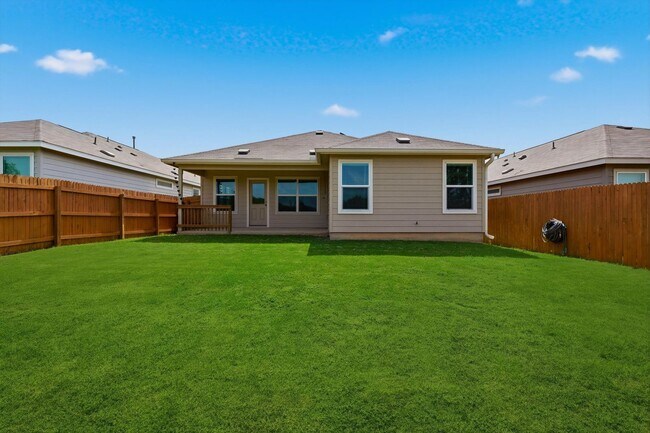 Building Photo - Bright Open Floor Plan | Solar Panels | Resort-Style Community