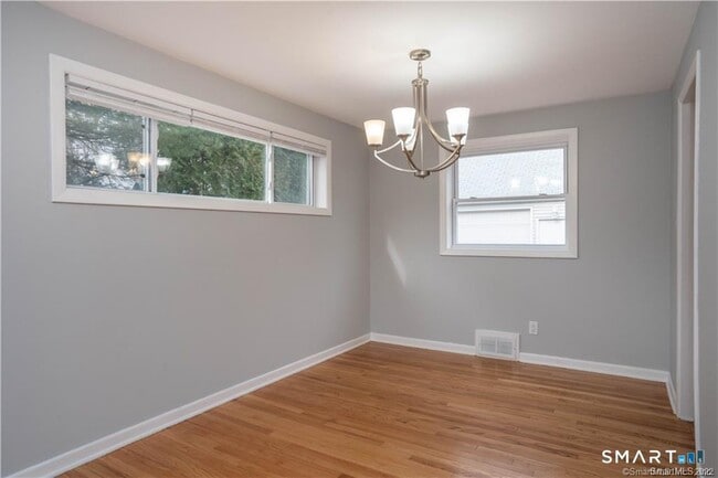 Building Photo - 34 John Smith Dr