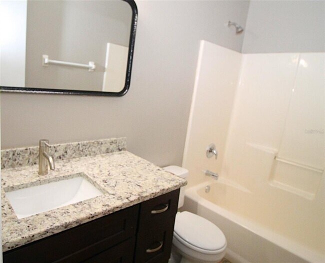 Building Photo - 903 S Disston Ave