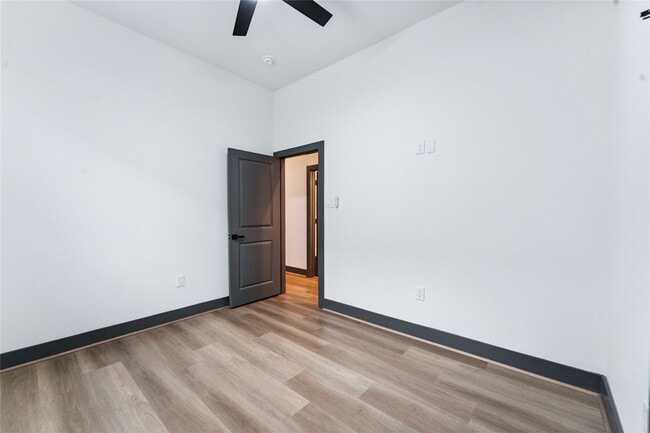 Building Photo - 7038 Smilax St