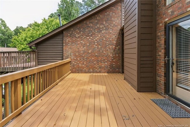 Building Photo - 5500 Fortunes Ridge Dr