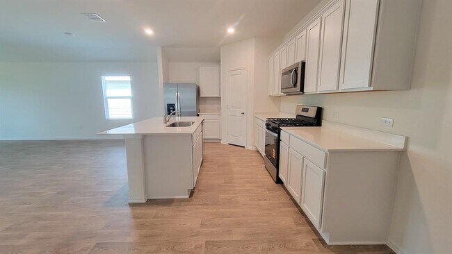 Building Photo - 131 Palestine Trl