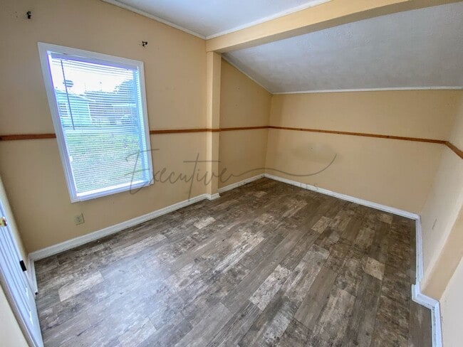 Building Photo - 2-Bed, 1-Bath Home in Lake Charles - Depos...