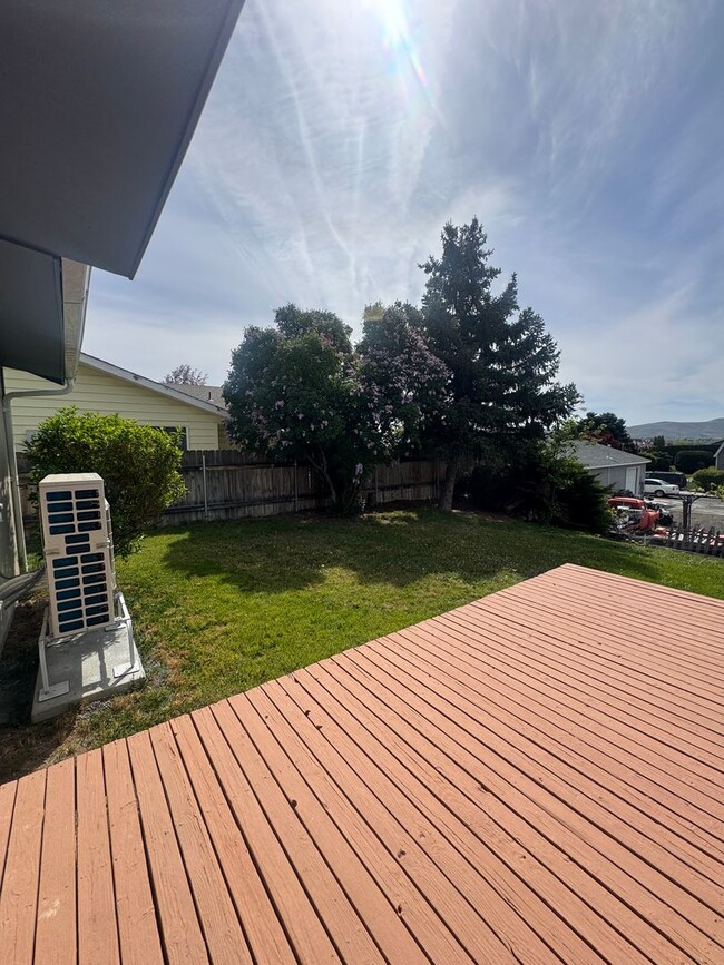 Building Photo - Non-Refundable & Security Deposit Total: $2150.00