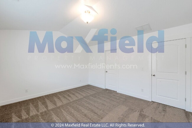 Building Photo - Small Pet Friendly - Lehi Townhome 3 BD 3 BA 2 GA