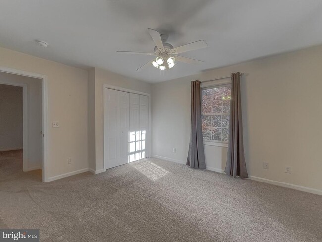 Building Photo - 19825 Fall Ct