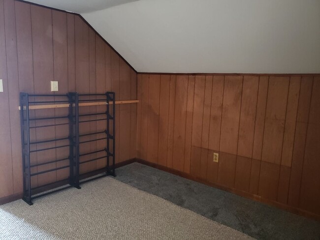 Building Photo - 3 bed 1.5 bath single family home in Wausau