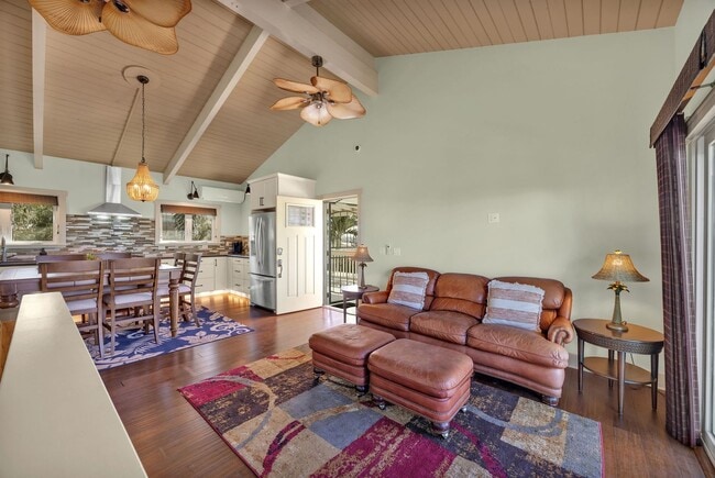 Building Photo - Oceanview 3-Bedroom in Lahaina – Solar, EV...