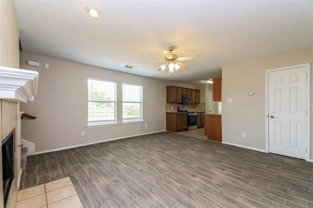 Building Photo - 2120 Rose May Dr