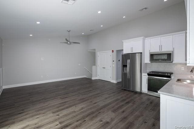 Building Photo - 26 Sunlight Walk