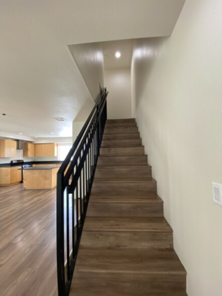 Building Photo - 11312 Huston St