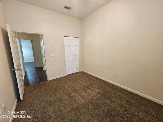 Building Photo - 6788 Manotak Oaks Dr