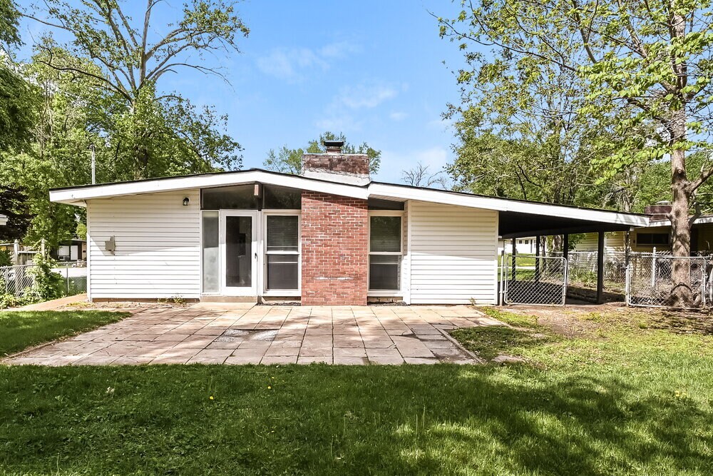 Building Photo - 790 Pebble Ln