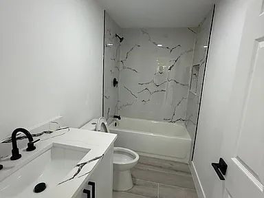 Building Photo - Beautifully Remodeled Tampa Rental | Prime Location