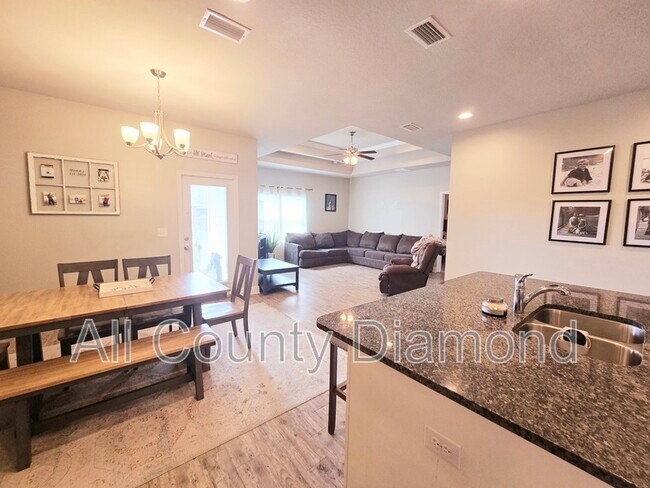 Building Photo - 103 Redfish Way