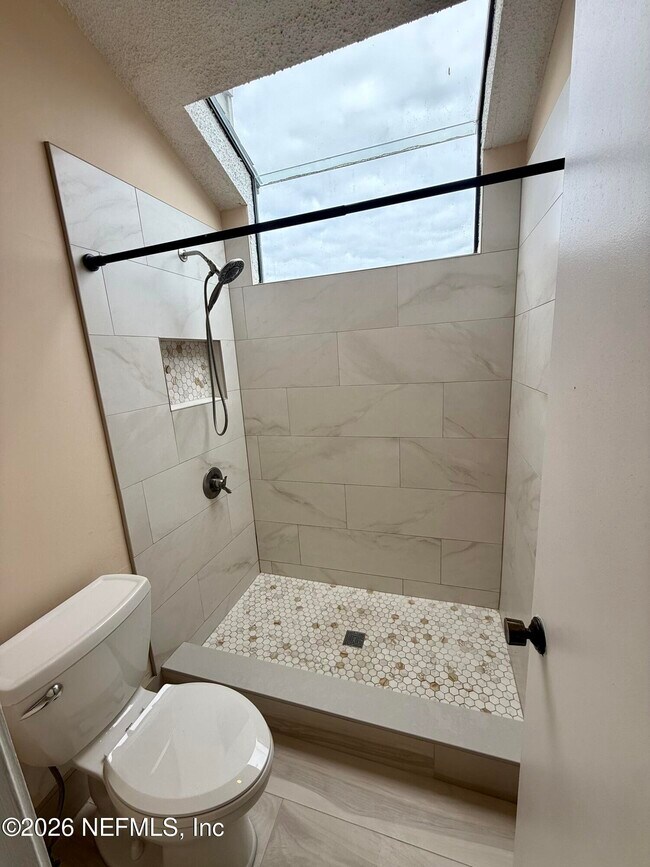 Building Photo - 536 Pelican Key