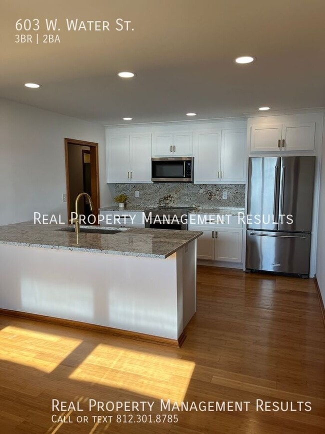 Building Photo - 603 W Water St