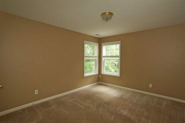 Building Photo - 3204 Orchestra Ct