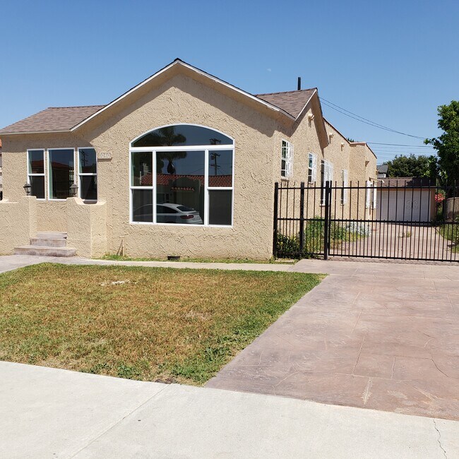 Front of house - 7040 Arlington Ave