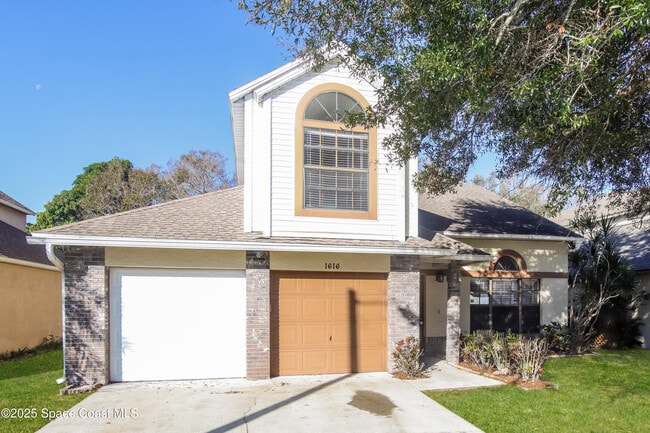 Building Photo - 1616 Clover Cir