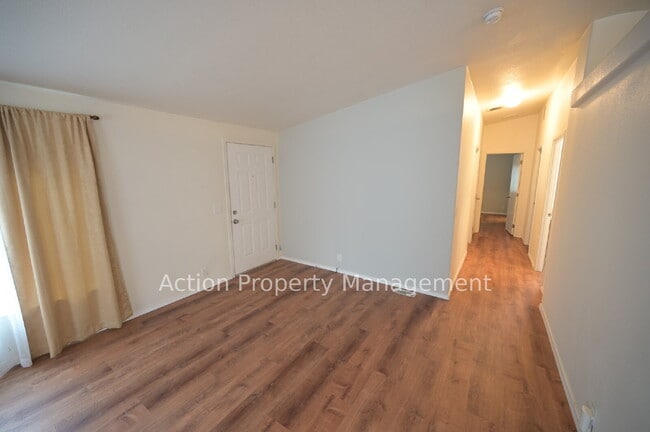 Building Photo - 3 bed 2 bath home in Monterra, a 55+ community between Sequim and Port Angeles