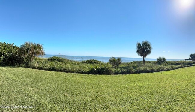 Building Photo - 1415 N Hwy A1A