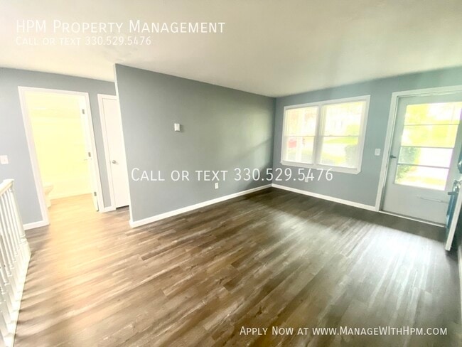 Building Photo - 1027 Pittsburg Ave NW