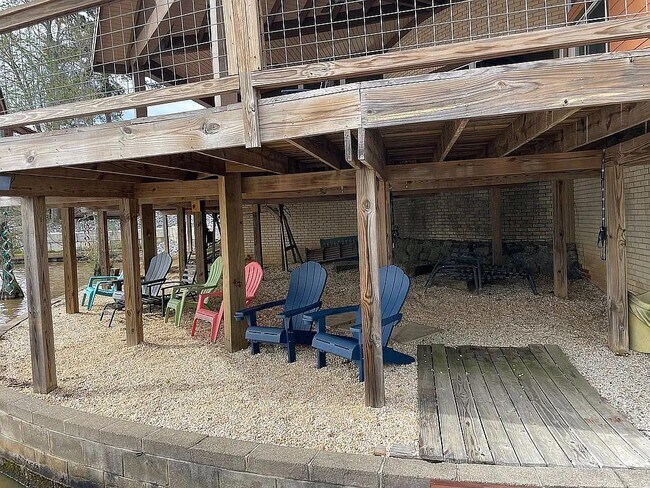 Building Photo - 390 Coosa Rd