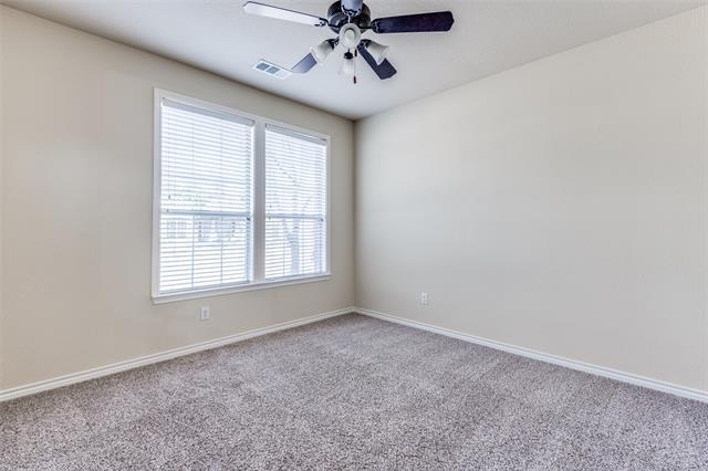 Building Photo - 11233 Seguin Dr