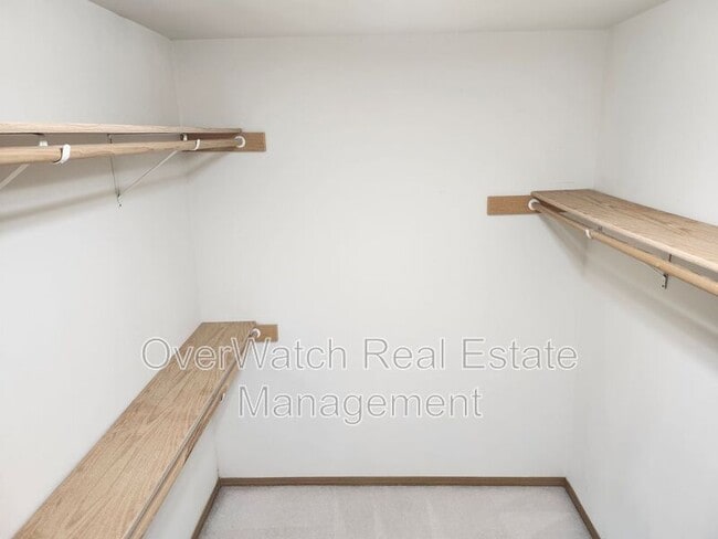 Building Photo - 4041 Lunar Dr