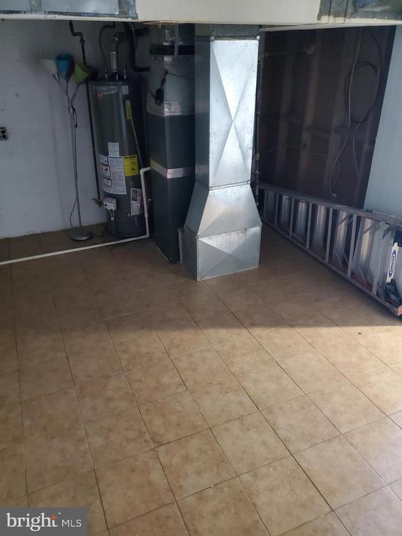 Building Photo - 1534 Doolittle Rd