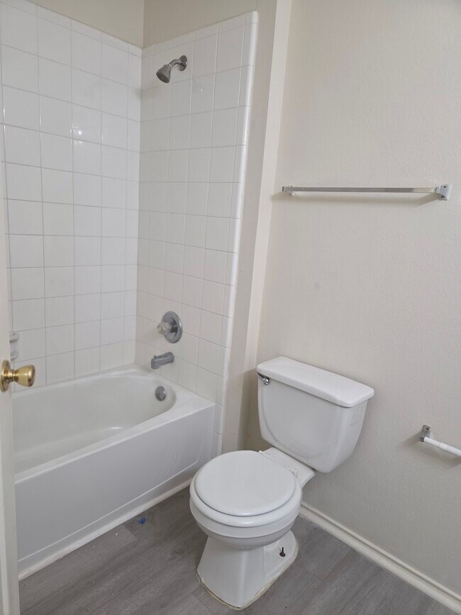 Building Photo - 21706 Haverbay Ct